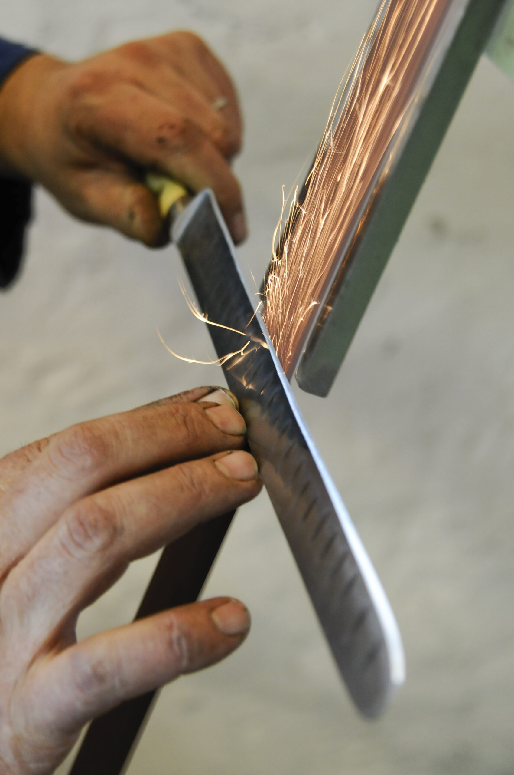 Créez votre couteau éminceur - Couteau chef - Atelier de coutellerie Balitrand, formation